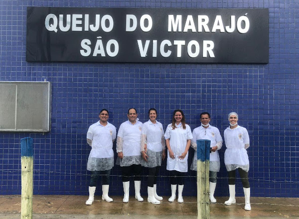 O Queijo do Marajó Fazenda São Victor, indicado para receber o certificado que permite o comércio nacional de produtos alimentícios artesanais.