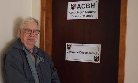 Johan Elbertus Scheffer, professor e secretário da ACBH Créditos: Marina Van der Vinne