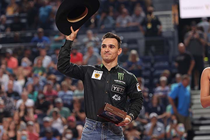 José Vitor Leme é o campeão da etapa de Nashville - Foto por Bullstockmedia