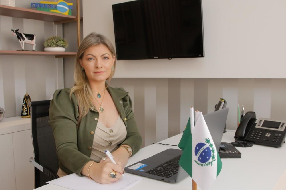 Deputada federal Aline Sleutjes relata seu trabalho de 1000 dias. 