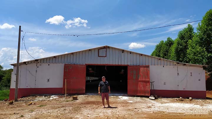 A perspectiva de reduzir os custos de produção que despertou o interesse de Cambruzzi pelo projeto financiado pelo RenovaPR. Foto IDR-Paraná.