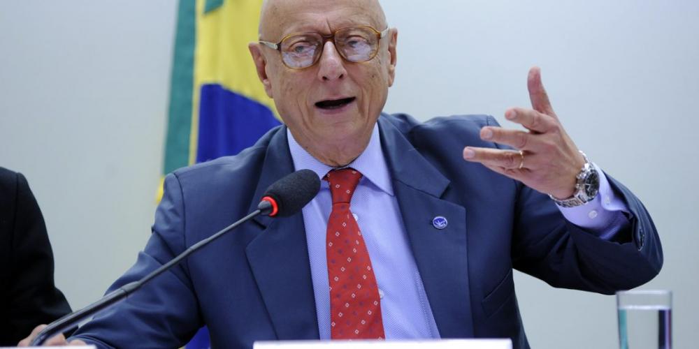 Foi aprovado requerimento de audiência pública (ainda sem data definida) proposto pelo senador Esperidião Amin (PP/SC),