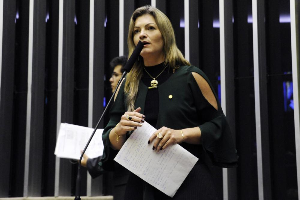 Aline Sleutjes está no primeiro mandato como deputada federal e logo no início alcançou grande prestígio em Brasília
