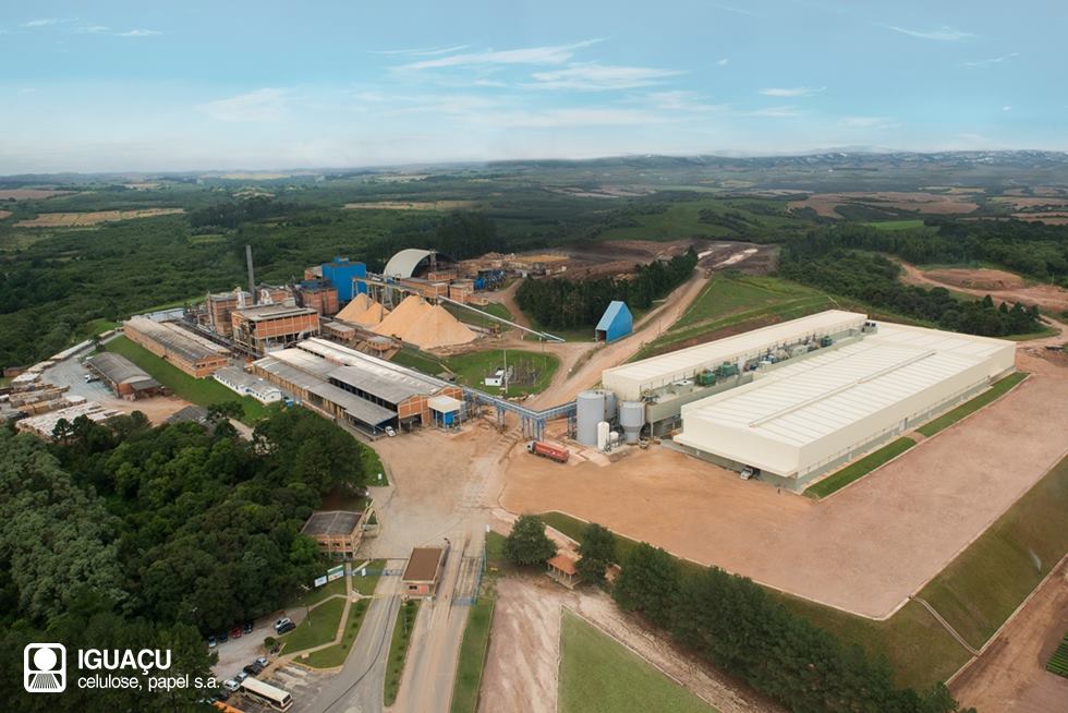 Com a consolidação do negócio, a CMPC passará a ter capacidade de produção anual de 1,5 bilhão de sacos de papel, consolidando-se como o segundo maior player do setor de embalagens no mundo. Fotos Rede Sociais.