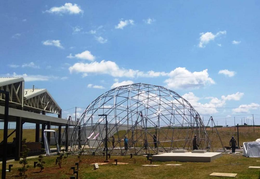 Para conhecer a programação completa da festa basta acessar 70anosentrerios.com.br. Na página também é possível adquirir ingressos para os shows.