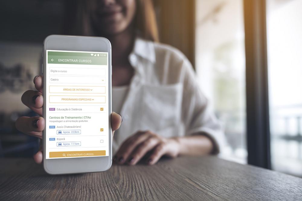 Desde seu lançamento, o aplicativo está disponível gratuitamente para smartphones que funcionam a partir do sistema Android e iOS.