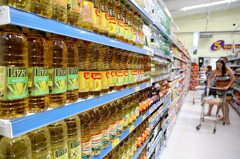 Cartão comida Boa é um vale para que famílias em situação de vulnerabilidade possam comprar produtos alimentícios durante a pandemia do novo coronavírus. A estimativa é distribuir 1 milhão de cestas de alimentos.