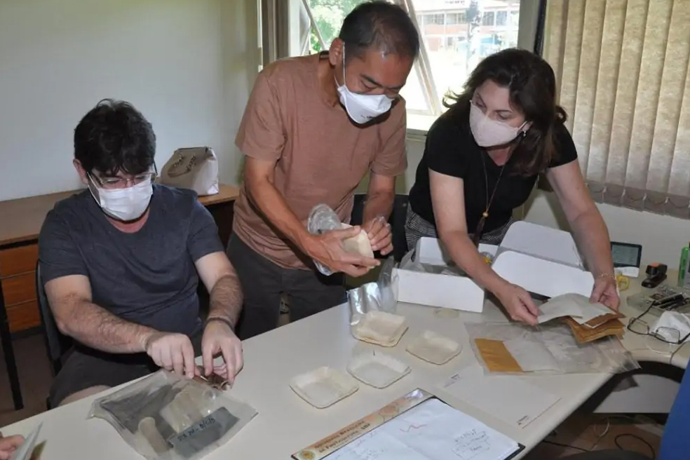 FINEP repassa quase R$ 2 milhões a projeto da UEL que cria materiais biodegradáveis para a agricultura. Foto: UEL