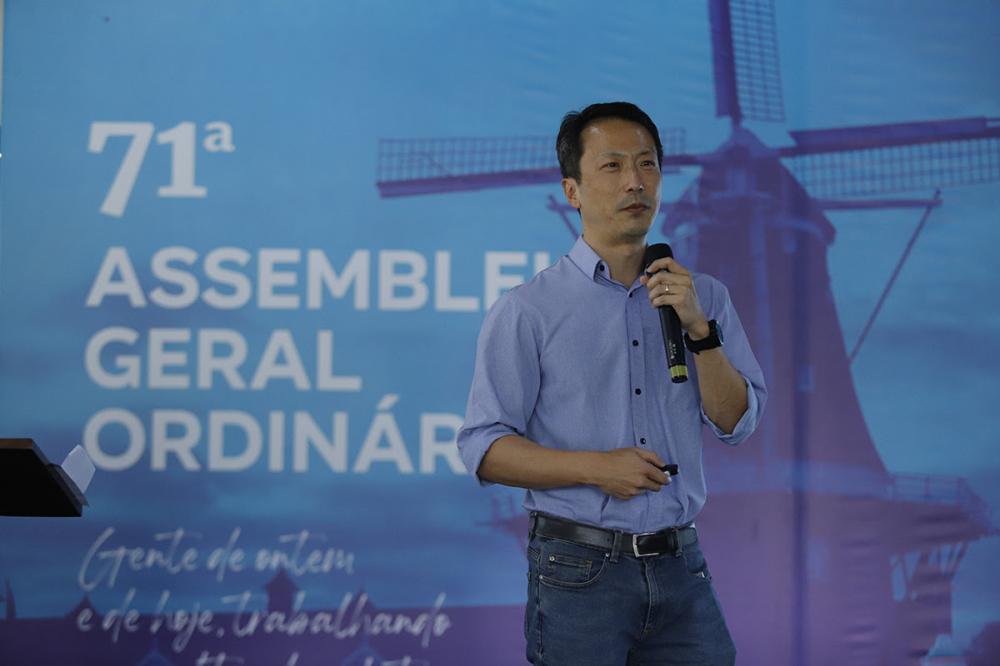 Diretor Executivo da Castrolanda, Seung Lee apresentou o Plano Anual de Atividades de 2022 aos cooperados