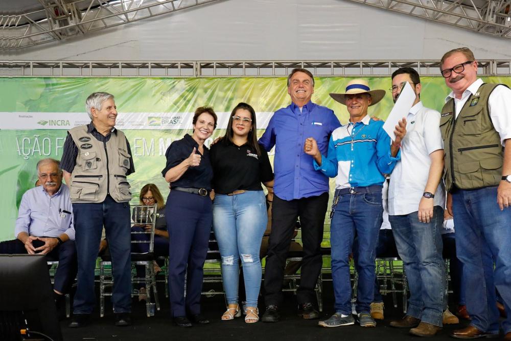 Com o documento de titulação em mãos, é possível pleitear investimentos e créditos destinados à agricultura.