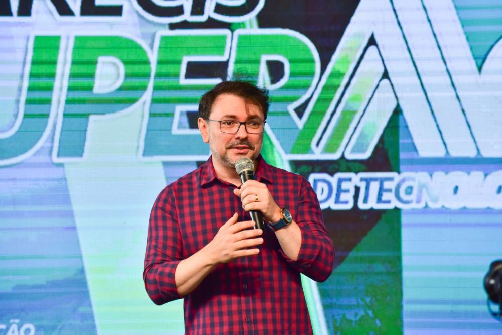 Outro ponto lembrado por Rossandro é que a empresa familiar é uma empresa na qual é preciso administrar ao mesmo tempo o profissional e o afetivo de uma forma mais intensa. Foto Divulgação