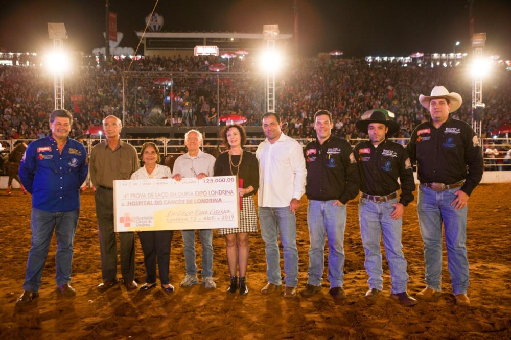 Na última prova, realizada na ExpoLondrina 2019, foi entregue ao hospital o valor de R$125 mil. Segundo o Ilson Romanelli, conselheiro da Sociedade Rural do Paraná e integrante da equipe voluntária que organiza a Prova de Laço