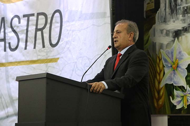 “Quero ser deputado para continuar trabalhando, destinando recursos e ampliando os horizontes do nosso município, da região dos Campos Gerais e do Paraná”, Moacyr Fadel.