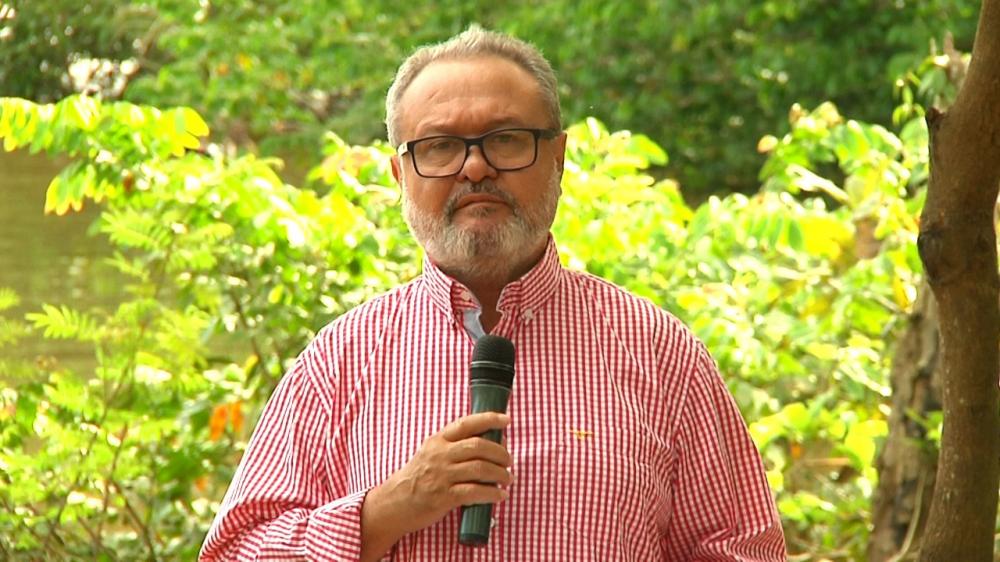 Conexão Rural há 10 anos no ar transmitindo informações sobre a agropecuária brasileira com o jornalista Lima Rodrigues.