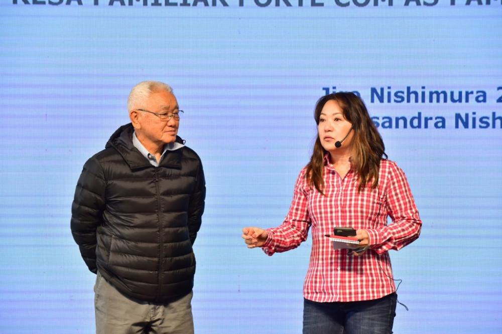 Para uma empresa familiar dar certo, é preciso separar o papel de cada um e criar estruturas de paz, afirma família Nishimura, do grupo Jacto