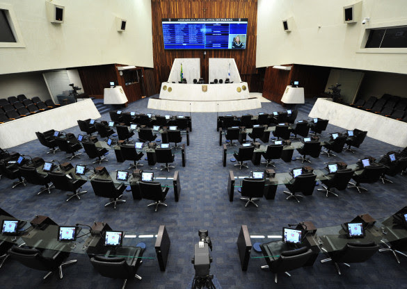 Composição partidária na Assembleia Legislativa do Paraná é alterada após janela partidária. Créditos: Sandro Nascimento/Alep