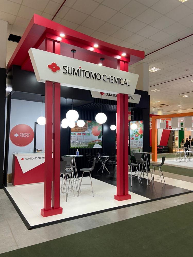 A Sumitomo Chemical é líder global de pesquisa, desenvolvimento e formulação de produtos BioRacionais, presente na fruticultura brasileira há quase 50 anos. 