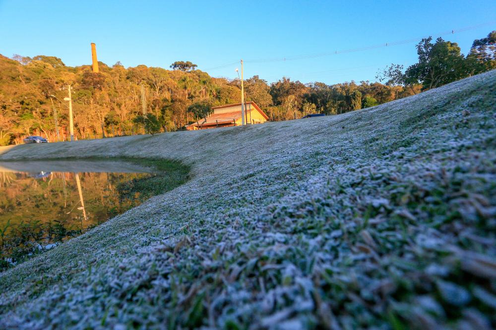 Frio intenso marca a semana no Paraná - Curitiba, 16/05/2022 Foto: Valdelino Pontes