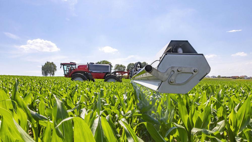 O Pulverizador Leeb VL, que conta com tecnologia que proporciona performance operacional inédita e eleva a pulverização agrícola a um novo patamar, também será exposto no estande. 