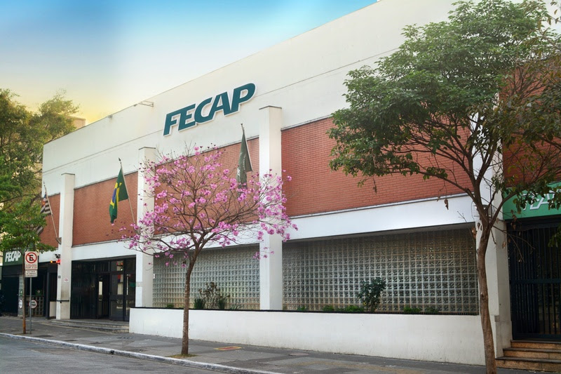 A Fundação Escola de Comércio Álvares Penteado (FECAP) é referência nacional em Educação na área de negócios desde 1902. A Instituição proporciona formação de alta qualidade no Ensino Médio (técnico, pleno e bilíngue), Graduação, Pós-graduação, MBA, Mestr