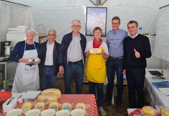Realizado pela Confederação da Agricultura e Pecuária do Brasil (CNA), o Prêmio faz parte das ações do Programa de Alimentos Artesanais e Tradicionais do Sistema CNA/Senar para valorizar e divulgar esses produtos. 
