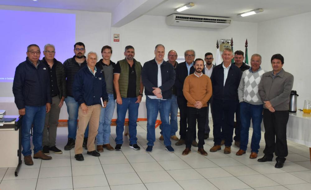 O encontro contou com a presença da diretoria, produtores e empresas do agronegócio. Foto Toninho Anhaia