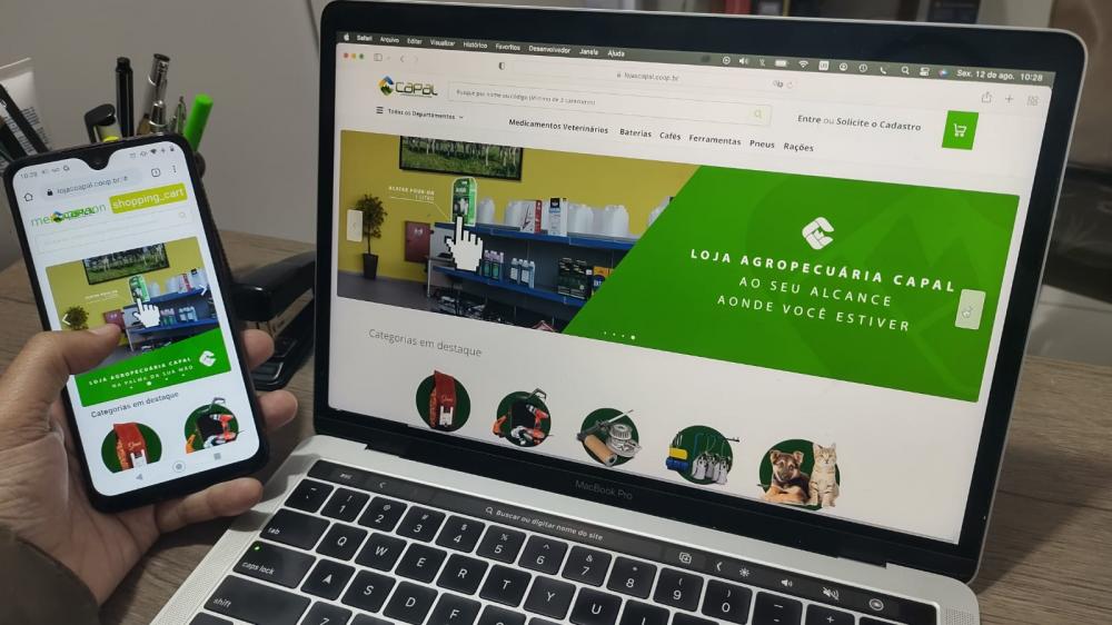 Balcão Digital garante agilidade e facilidade nas compras. Foto Toninho Anhaia.