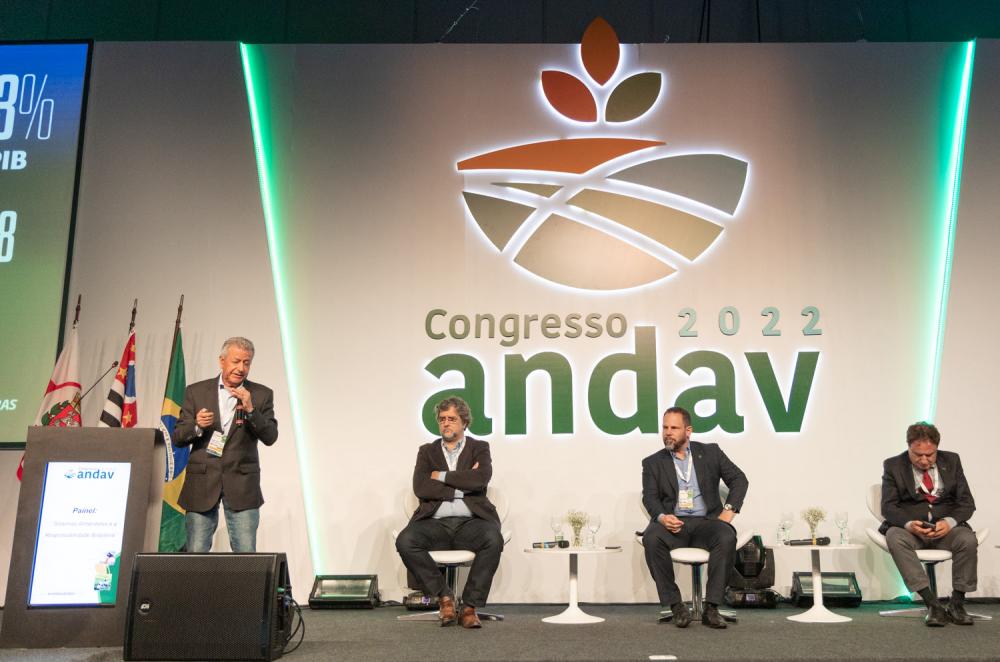 O evento é uma realização da Associação Nacional dos Distribuidores de Insumo Agrícolas e Veterinários (Andav) e organizado pela Zest Eventos.