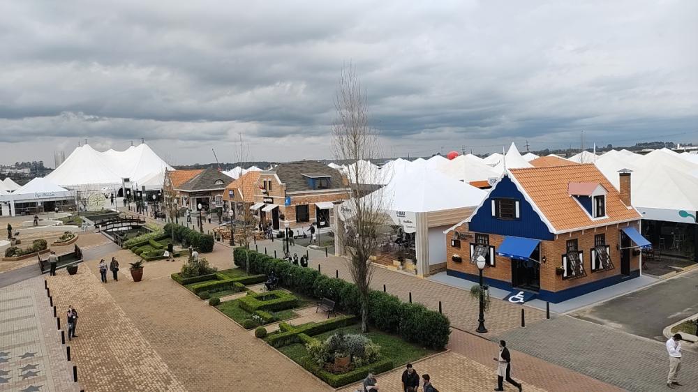 A previsão da organização é que o evento de 2023 seja realizado entre os dias 08 e 12 de agosto. A comercialização de áreas para stands das empresas iniciará em janeiro. 