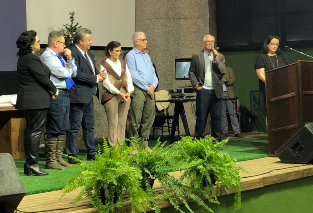 O presidente da Arco, Edemundo Gressler, comemorou o momento de confraternização e reencontro com o público que celebrou a instituição, seus criadores, cabanheiros e colaboradores da associação..Festa 80 anos Arco - Crédito Patrícia Lima Divulgação