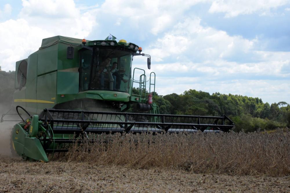 Ao todo, foram investidos R$ 1,65 milhão para disseminar práticas de adoção e difusão de tecnologias 4.0 para o agronegócio.Foto Toninho Anhaia
