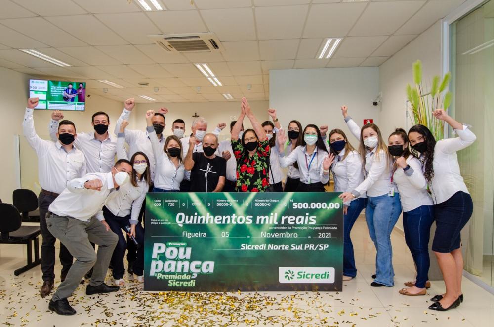 Para a associada Evanildes Granemann, vencedora do sorteio especial de R$ 500 mil, em 2021, a premiação foi um estímulo a mais ao hábito de poupar Créditos: divulgação